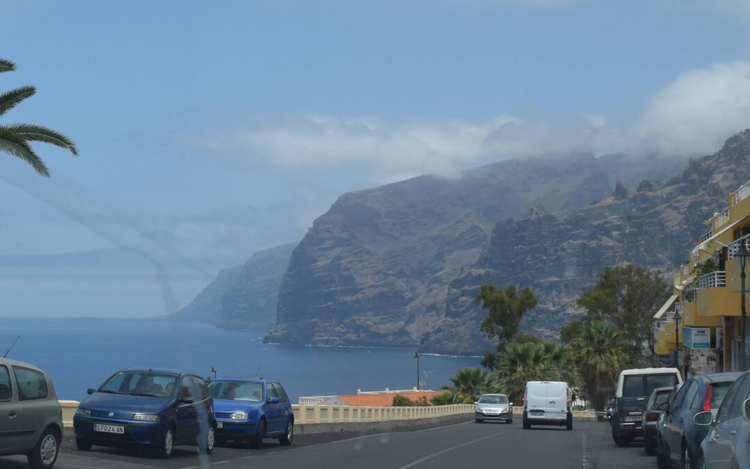 Los Gigantes a sziklacsoport