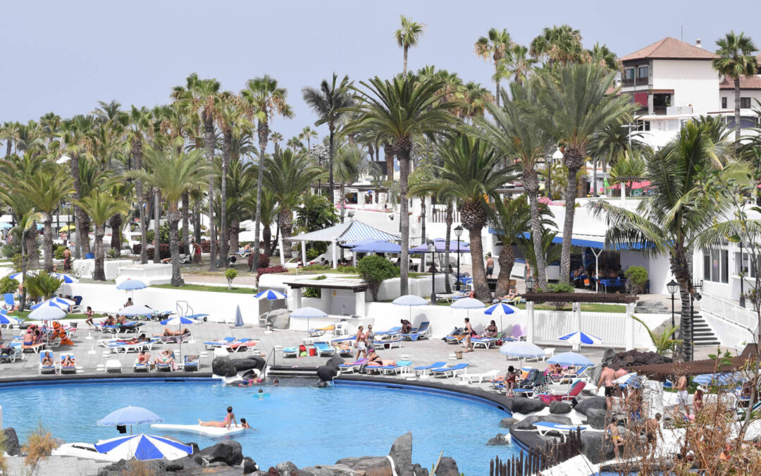 Tenerife Puerto De La Cruz a medence szépsége